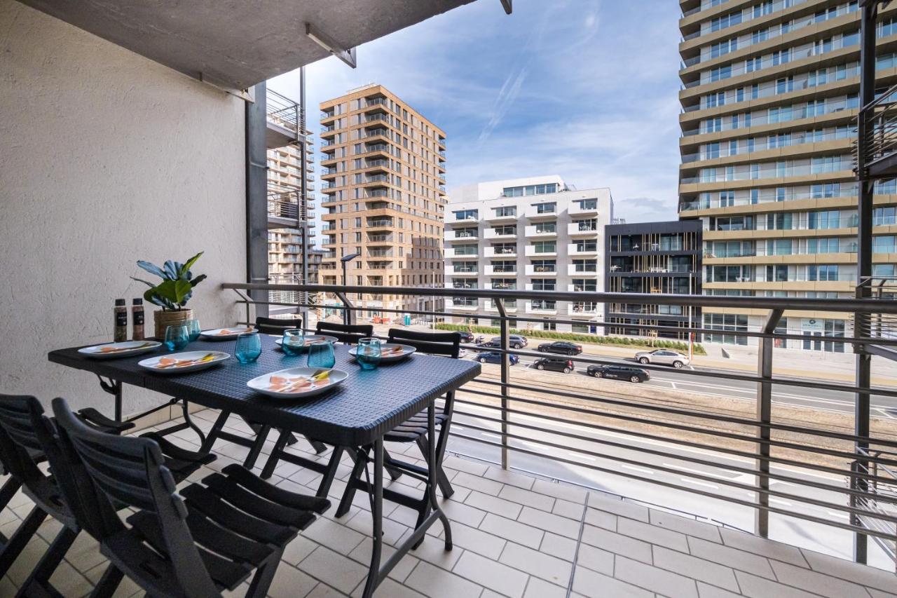 Apartment 2 Bedrooms With Magnificent Seaview And Free Parking Остенде Экстерьер фото